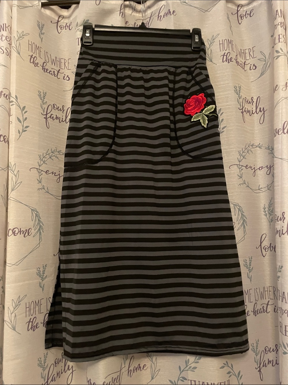 High Waist Striped Black Skirt with pockets